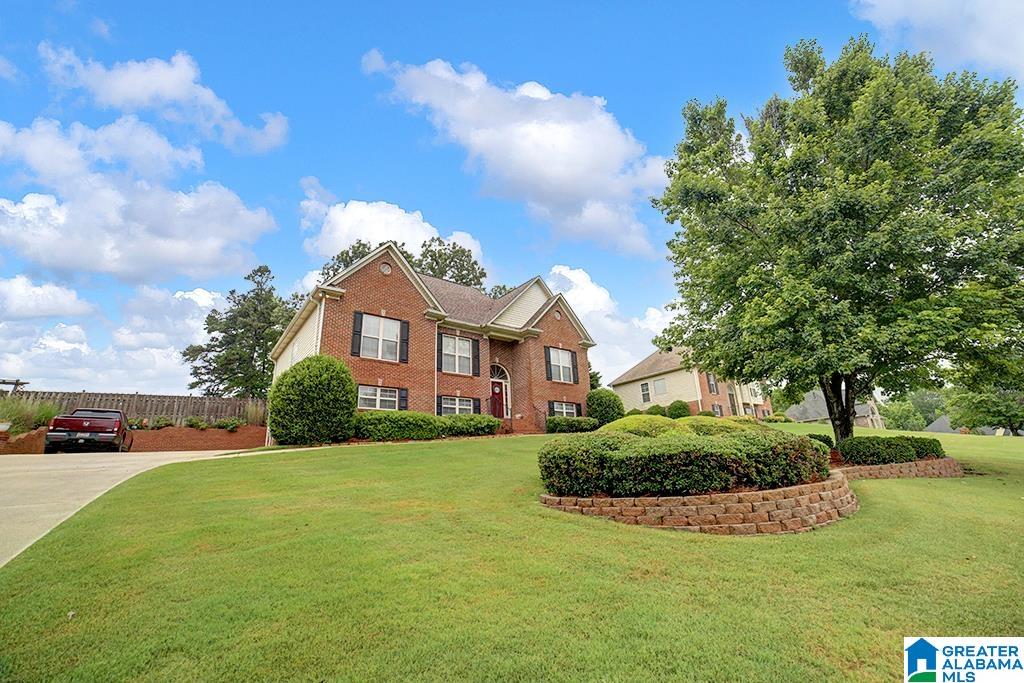 1060 Summit Ridge Way Odenville, AL 35120 - Photo 3 of 31