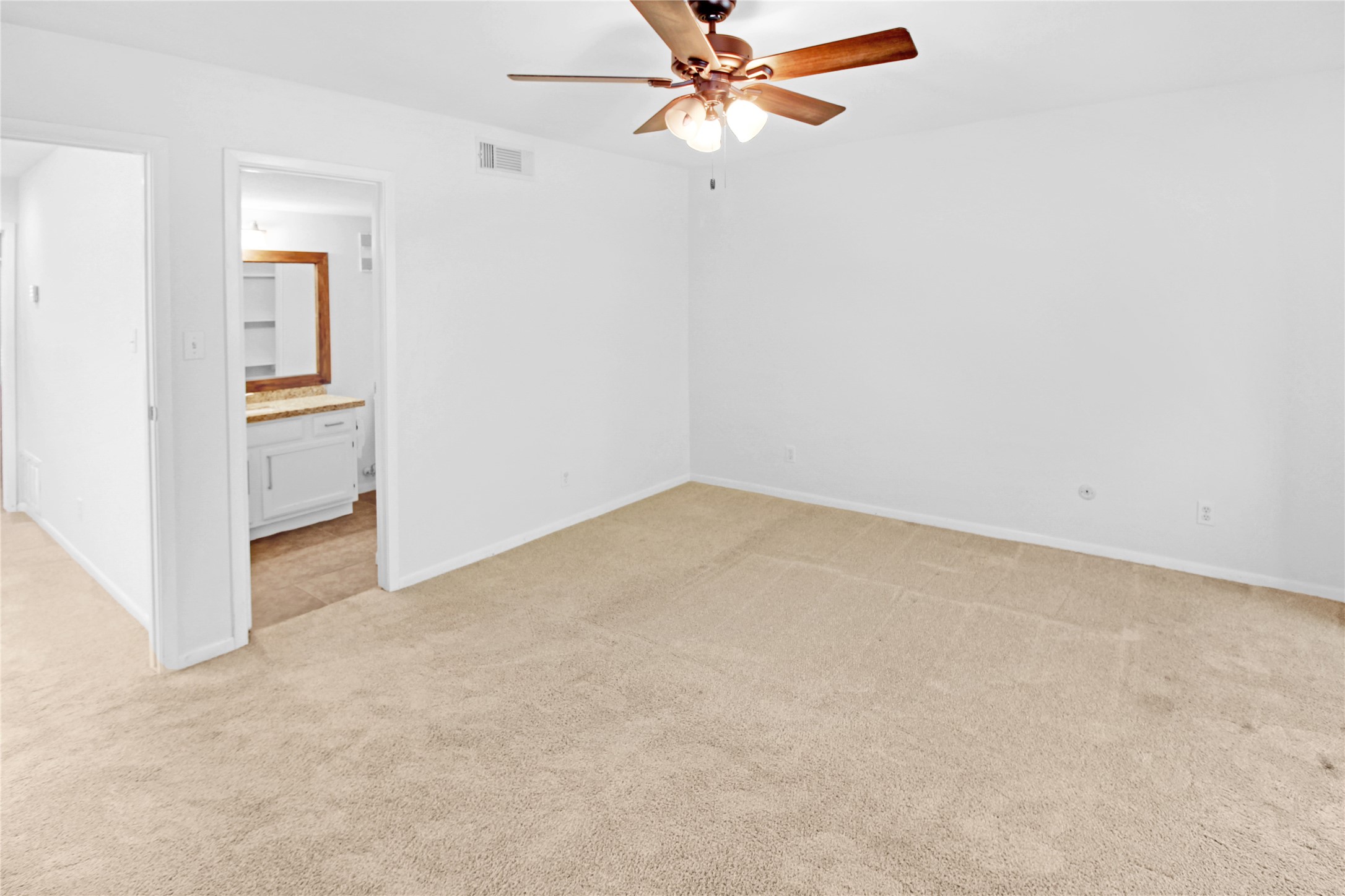 1500 Sandy Springs Road, Unit 69 Houston, TX 77042 - Photo 20 of 32 Bedroom #2