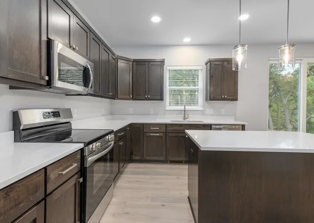 $514,900 | 5919 Woodbine Drive, Madison, WI 53718