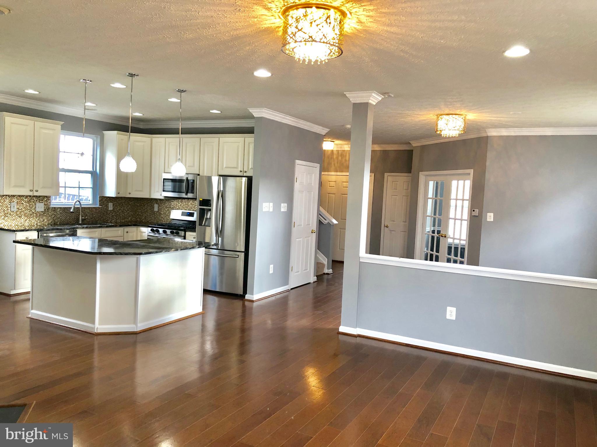 9616 Maxwell Road Middle River, MD 21220 - Photo 5 of 29