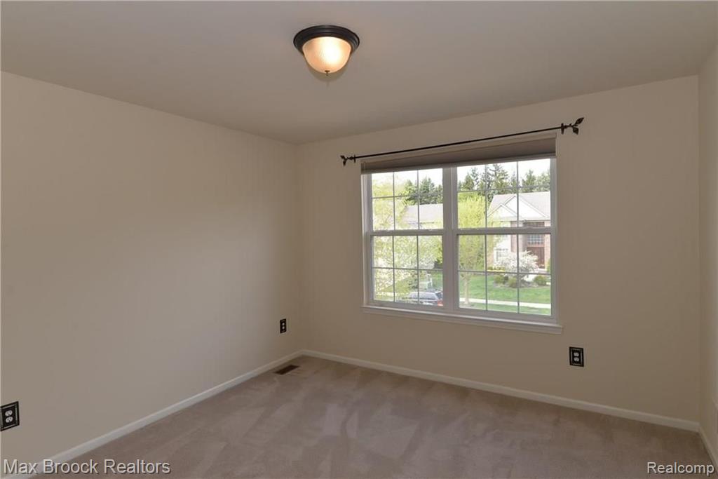 2407 Jackson Drive Rochester Hills, MI 48309 - Photo 41 of 56