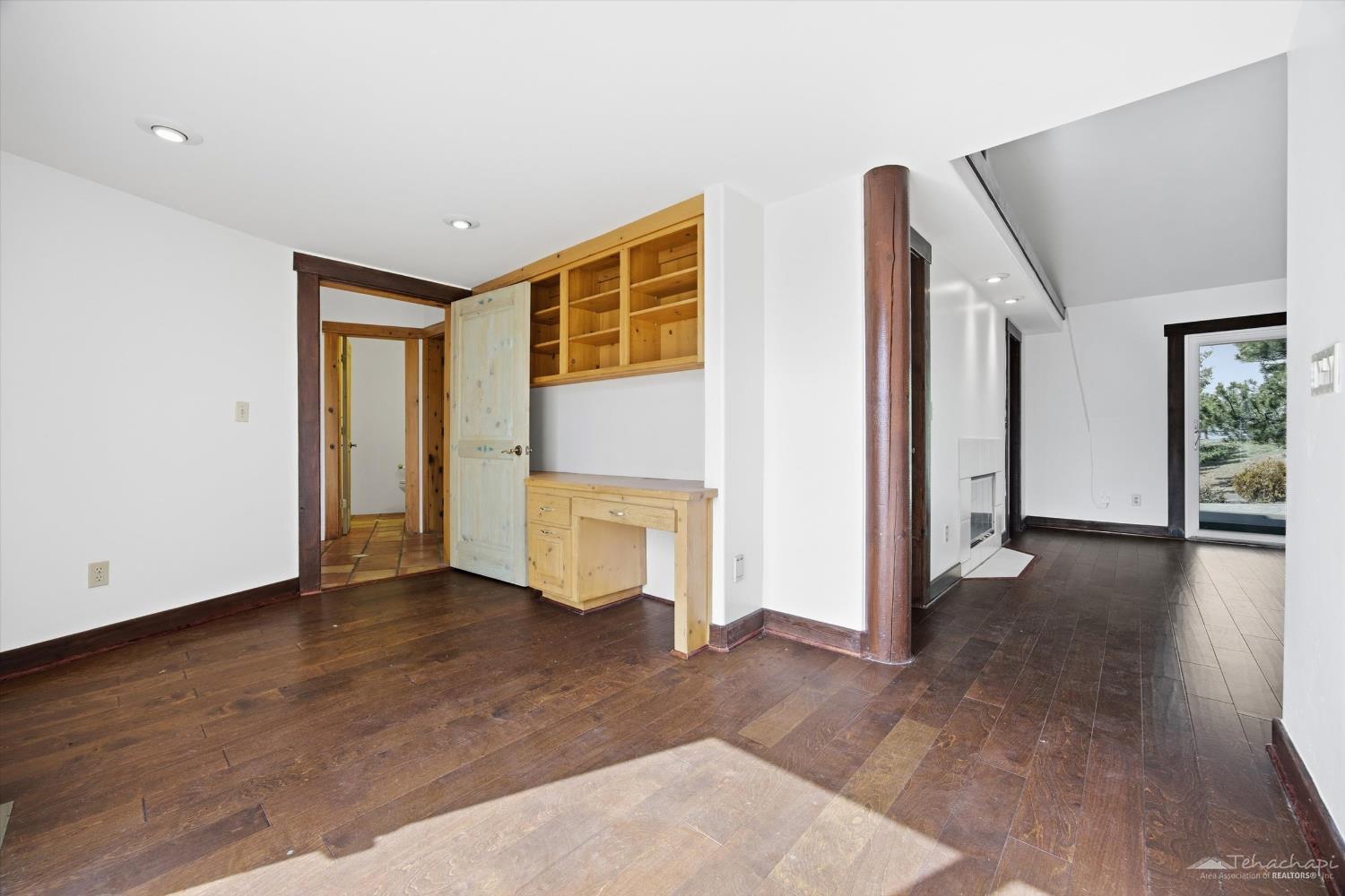 28221 Cumberland Road Tehachapi, CA 93561 - Photo 36 of 98 Gallery Image 36