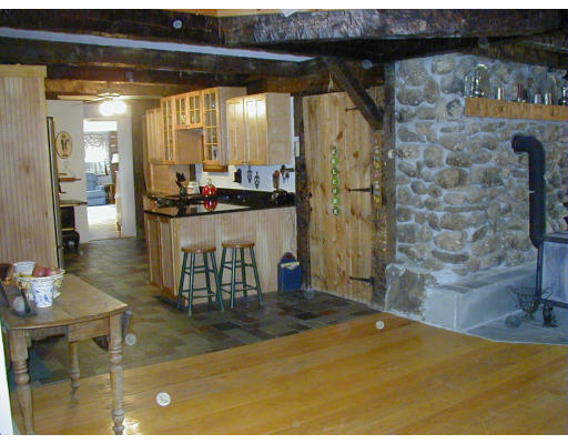123 Chase Road Lunenburg, MA 01462 - Photo 17 of 20
