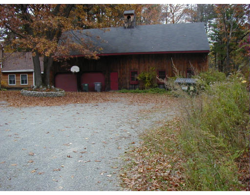 123 Chase Road Lunenburg, MA 01462 - Photo 2 of 20