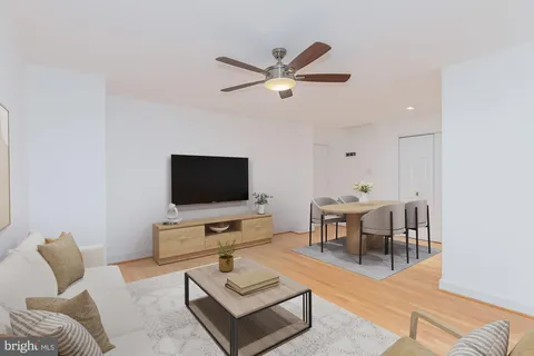 $369,500 | 1316 New Hampshire Avenue Northwest, Unit 503, Washington, DC 20036