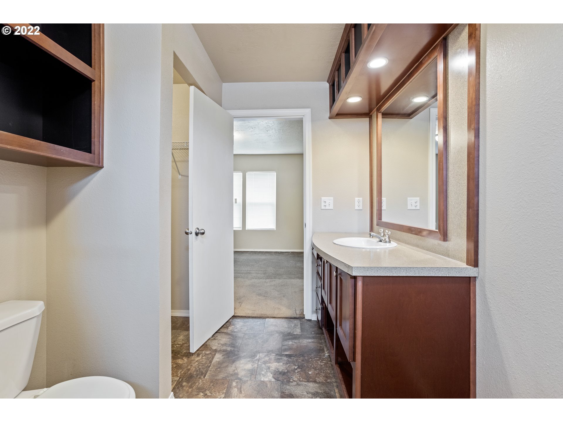 2315 Fisher Road Northeast Salem, OR 97305 - Photo 23 of 28 Gallery Image 23