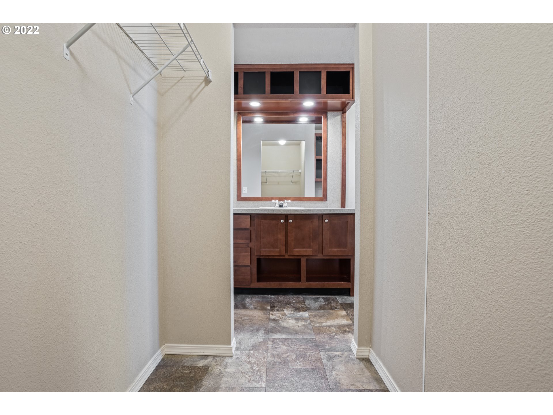 2315 Fisher Road Northeast Salem, OR 97305 - Photo 25 of 28 Gallery Image 25