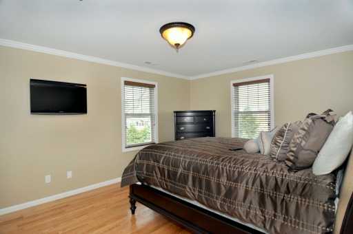 25 Conanicut Road Narragansett, RI 02882 - Photo 8 of 12 Other.