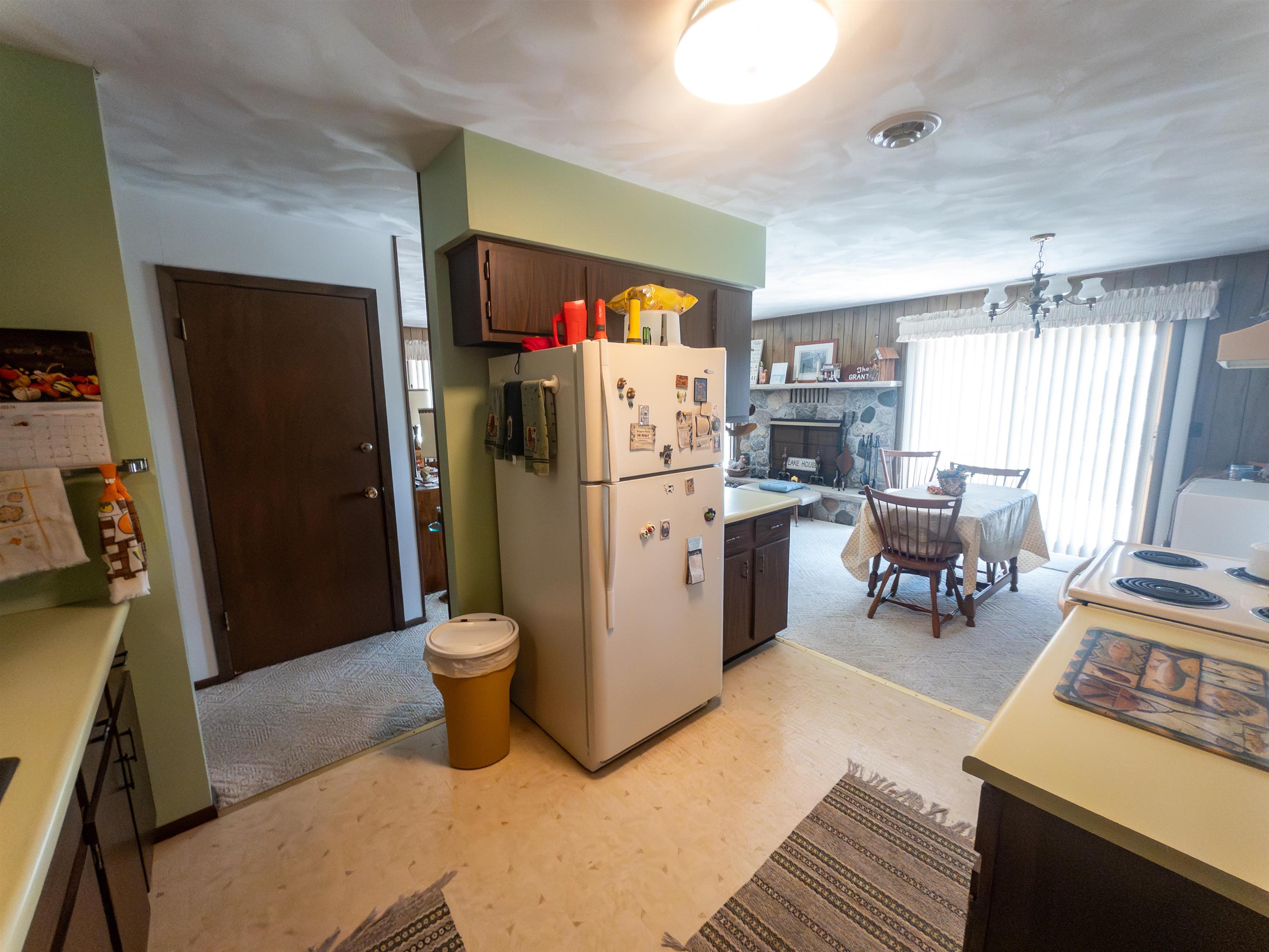 3142 2nd Oxford, WI 53952 - Photo 5 of 61