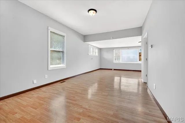 $77,900 | 6534 Whitney Avenue, St. Louis, MO 63133