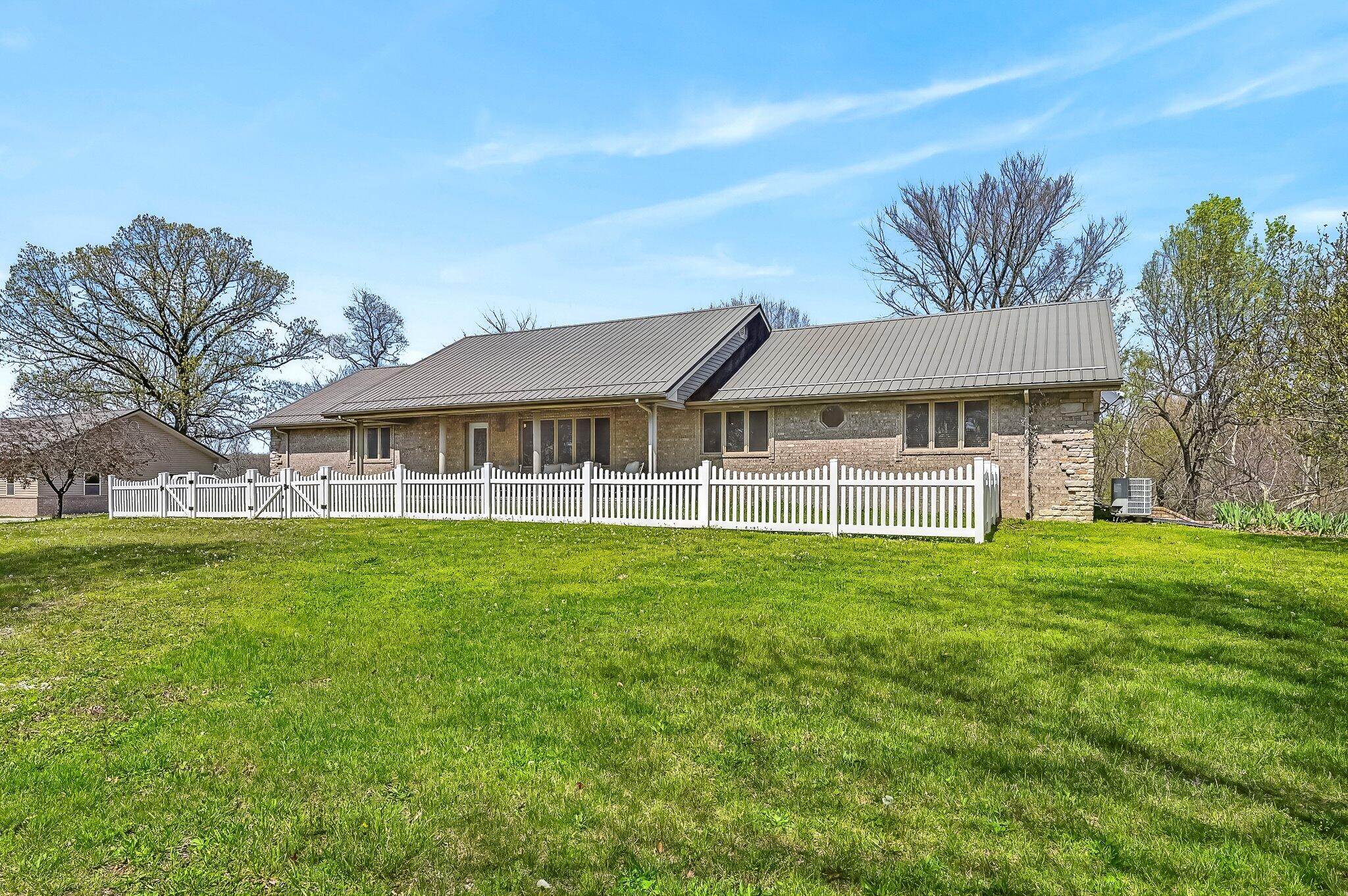 775 East 505th Road Bolivar, MO 65613 - Photo 4 of 59 04-505th-57