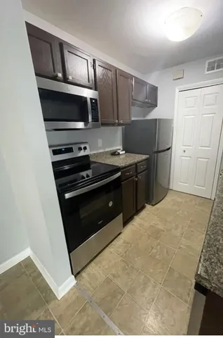 $2,000 | 153 Hammershire Road, Unit C, Reisterstown, MD 21136