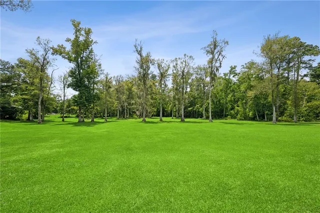 $500,000 | 39211 Keaghey Road, Ponchatoula, LA 70454