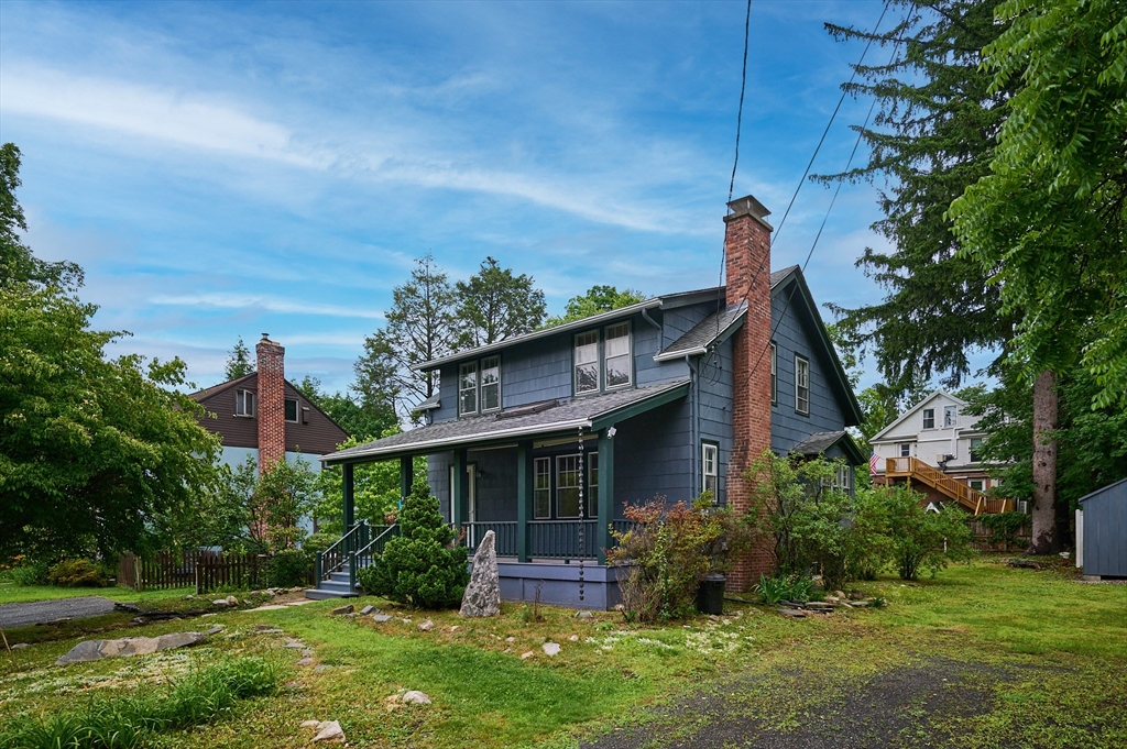 9 McClure Street Amherst, MA 01002 - Photo 1 of 32
