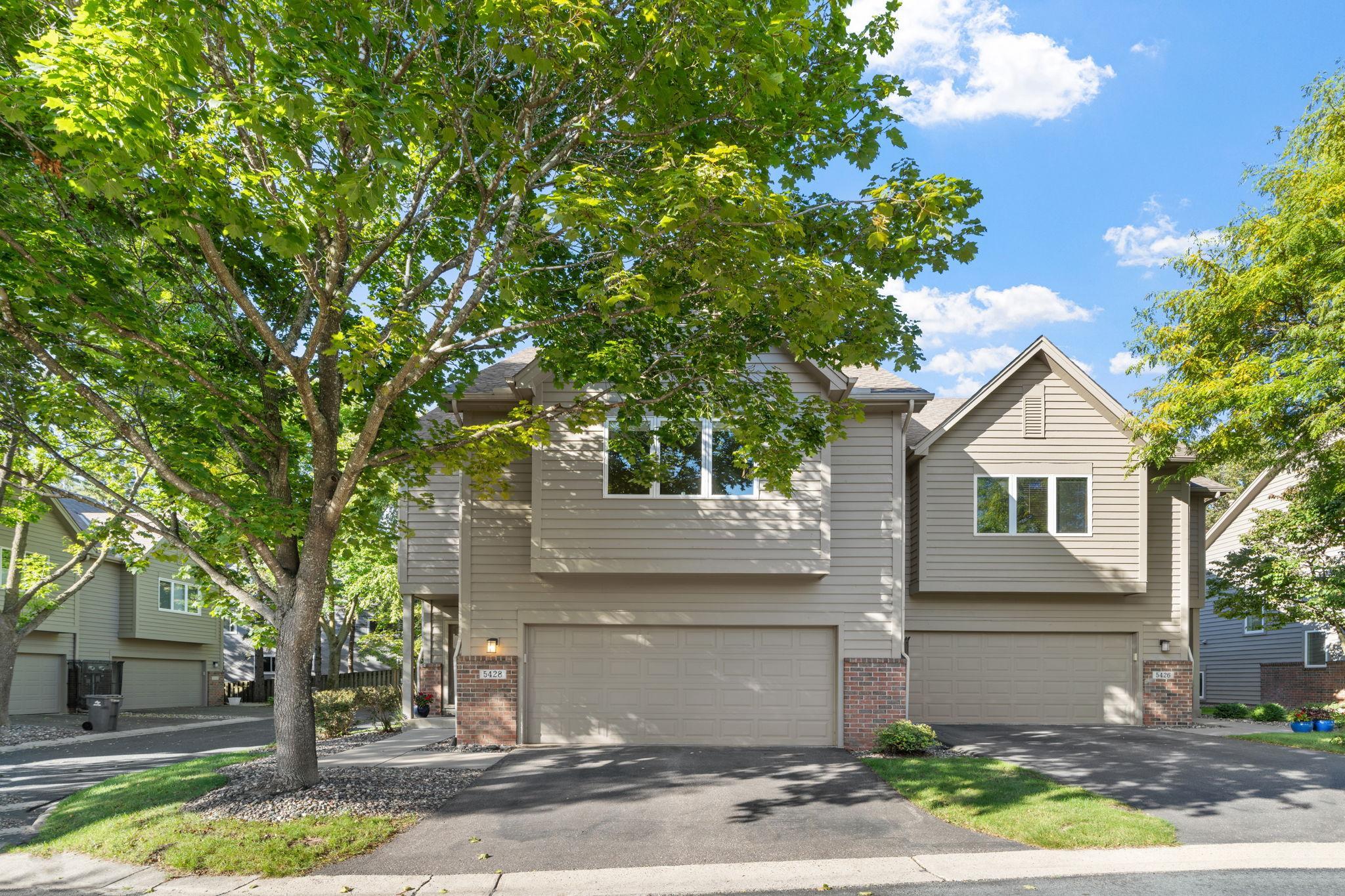 5428 Rowland Park Road Minnetonka, MN 55343 - Photo 1 of 20 Gallery Image 1