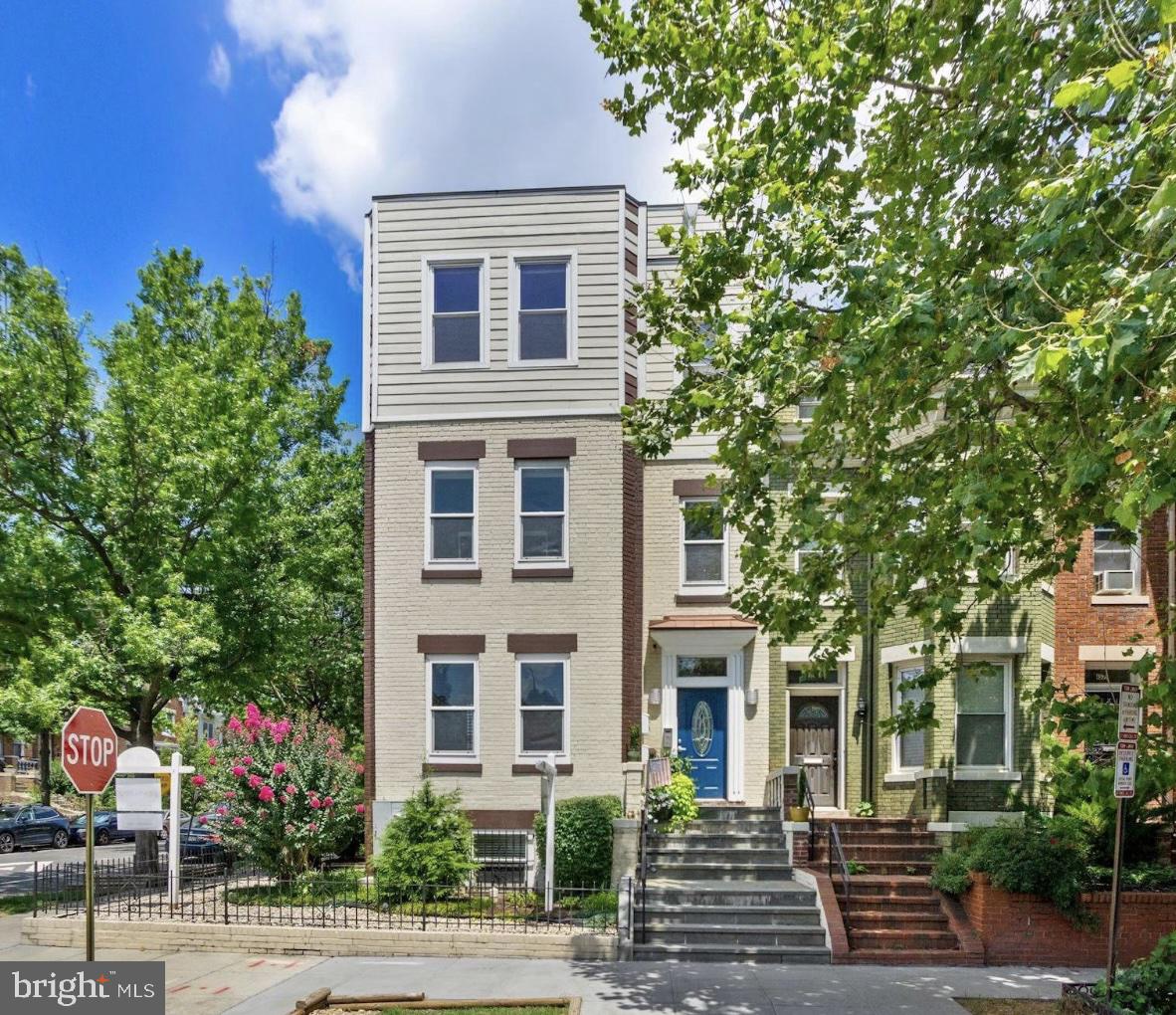 161 Randolph Place Northwest, Unit 2 Washington, DC 20001 - Photo 2 of 16