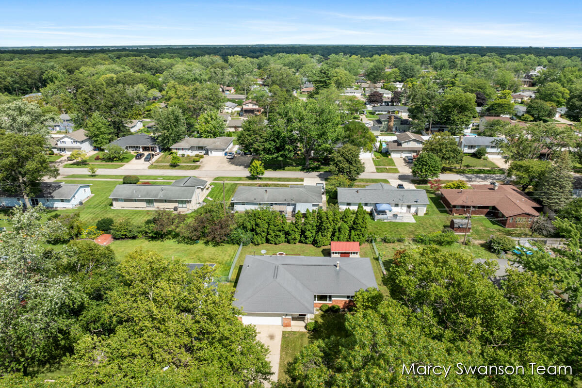 1506 Woodside Road Muskegon, MI 49441 - Photo 23 of 28 IMG_1022