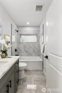 $1,050,000 | 4559 34th Avenue South, Seattle, WA 98118