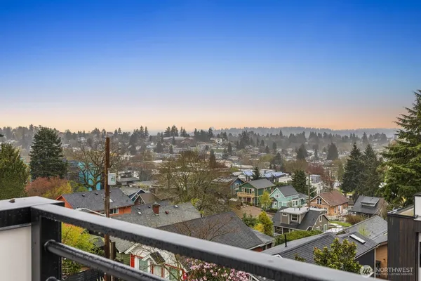 $1,050,000 | 4559 34th Avenue South, Seattle, WA 98118