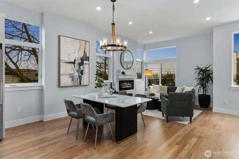 $1,050,000 | 4559 34th Avenue South, Seattle, WA 98118