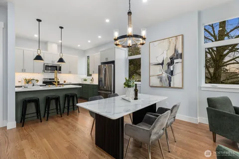 $1,050,000 | 4559 34th Avenue South, Seattle, WA 98118