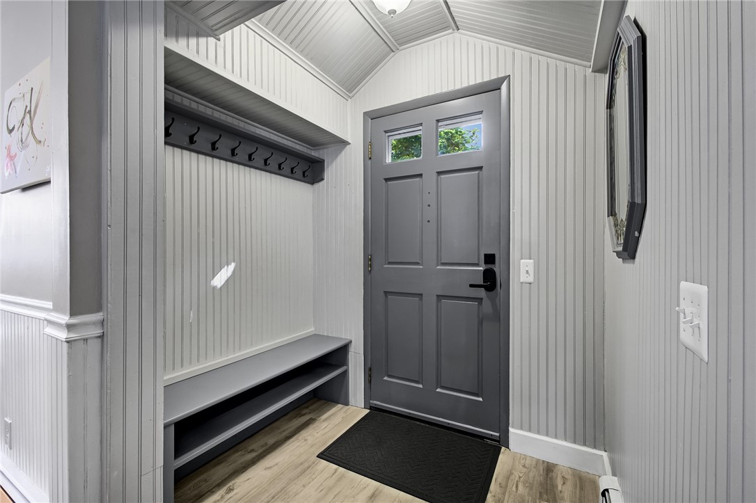 89 Interlocken Road East Providence, RI 02914 - Photo 5 of 25 Gallery Image 5