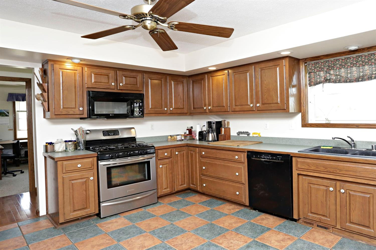 2471 Kirkwood Road Salvisa, KY 40372 - Photo 6 of 50 Photo 6