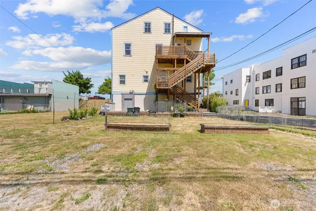 $1,210,000 | 314 West 1st Street, Port Angeles, WA 98362