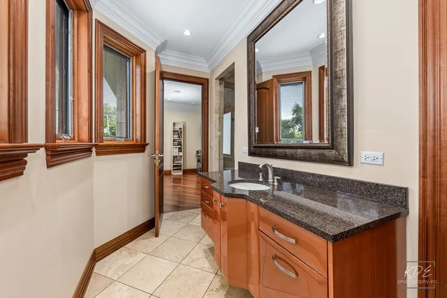 $1,775,000 | 904 South Edgewood Lane, Mount Prospect, IL 60056