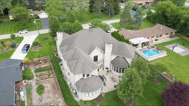 $1,775,000 | 904 South Edgewood Lane, Mount Prospect, IL 60056