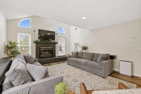 $729,900 | 2848 Belleglade Court Southeast, Grand Rapids, MI 49546