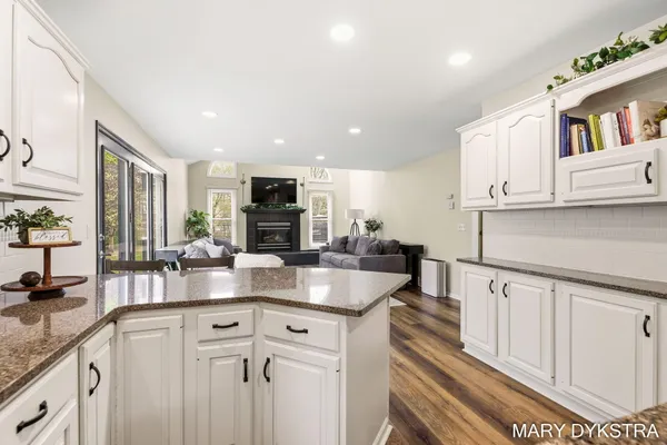 $729,900 | 2848 Belleglade Court Southeast, Grand Rapids, MI 49546