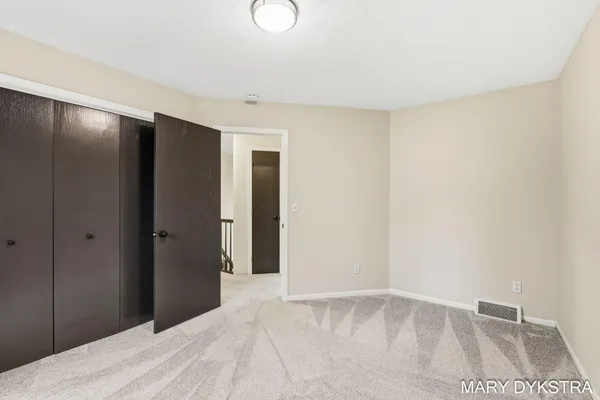 $729,900 | 2848 Belleglade Court Southeast, Grand Rapids, MI 49546