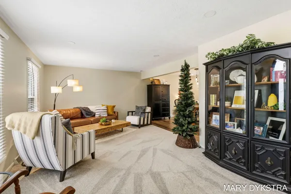 $729,900 | 2848 Belleglade Court Southeast, Grand Rapids, MI 49546