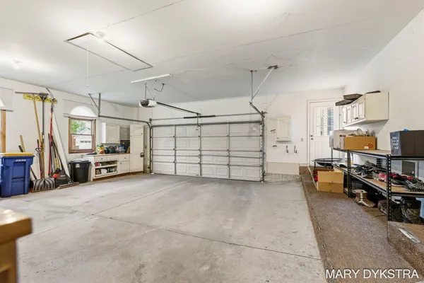 $729,900 | 2848 Belleglade Court Southeast, Grand Rapids, MI 49546