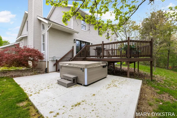 $729,900 | 2848 Belleglade Court Southeast, Grand Rapids, MI 49546