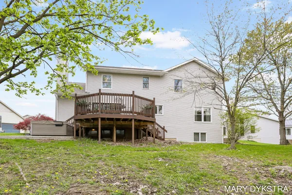 $729,900 | 2848 Belleglade Court Southeast, Grand Rapids, MI 49546