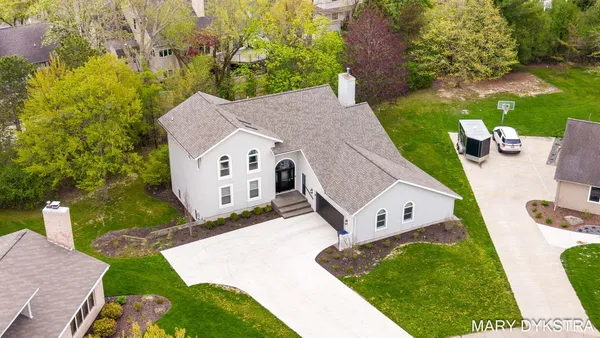 $729,900 | 2848 Belleglade Court Southeast, Grand Rapids, MI 49546