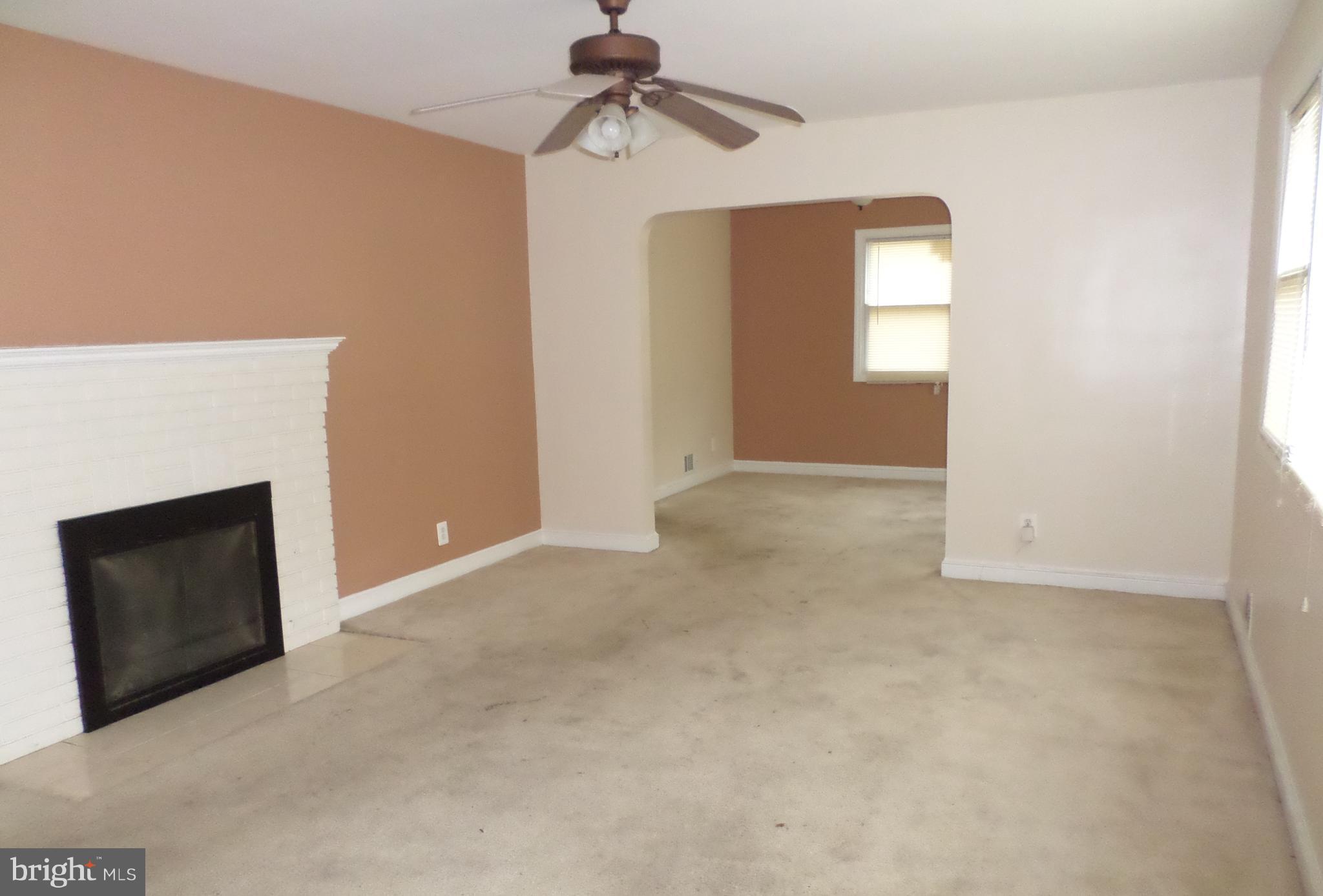 4833 St Barnabas Road Temple Hills, MD 20748 - Photo 4 of 12 Living Room