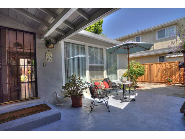 807 Haverhill Drive Sunnyvale, CA 94087 - Photo 17 of 20 a outdoor living space with furniture and garden view