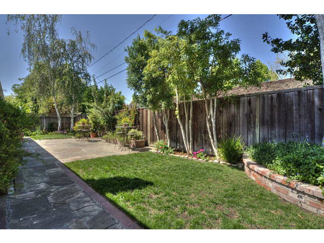 807 Haverhill Drive Sunnyvale, CA 94087 - Photo 19 of 20 a view of a backyard with a garden
