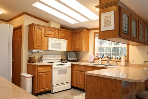 5 Cabot Road Winchendon, MA 01475 - Photo 2 of 15