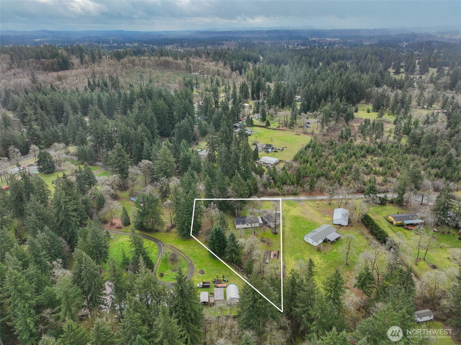 8040 Riffe Lane Southwest Rochester, WA 98579 - Photo 4 of 30 Gallery Image 4