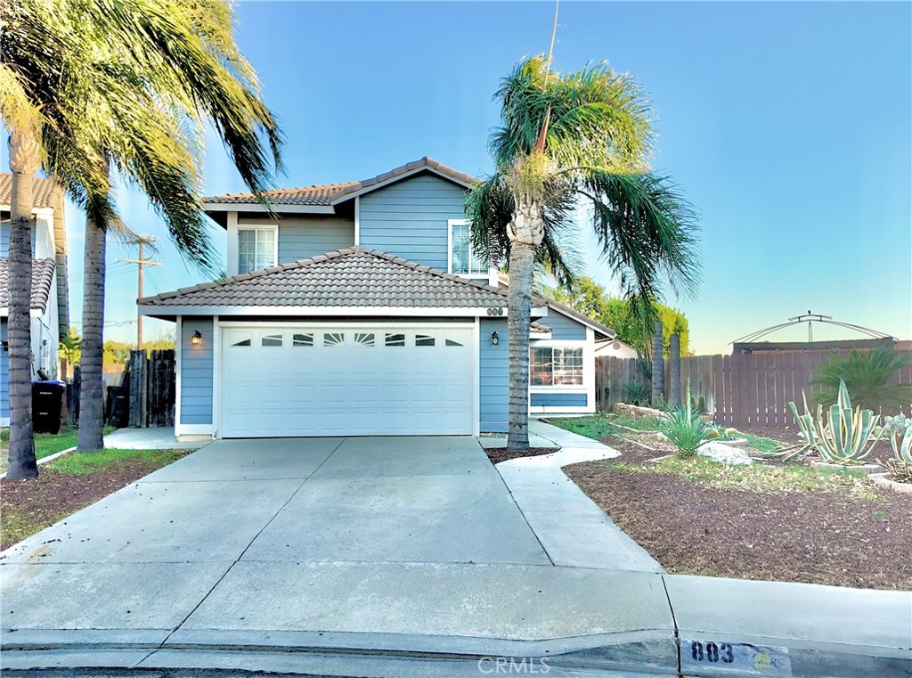 883 East Jackson Street Rialto, CA 92376 - Photo 1 of 1 Front view