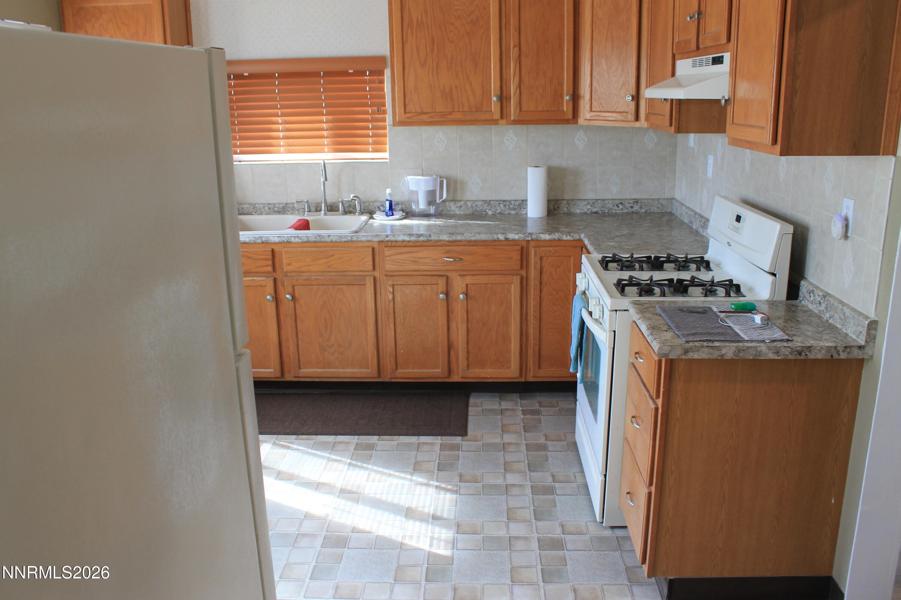 320 Reyes Way Yerington, NV 89447 - Photo 14 of 23 IMG_2999