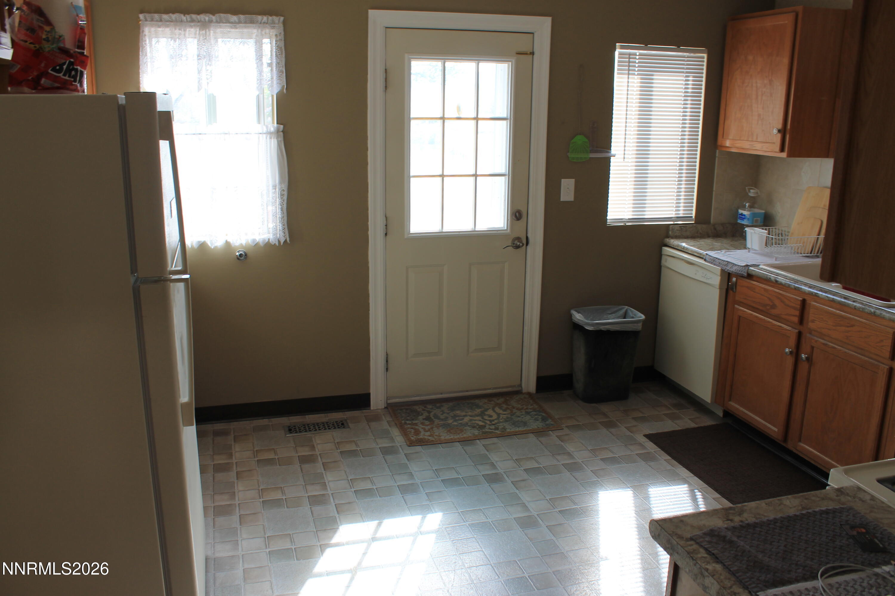 320 Reyes Way Yerington, NV 89447 - Photo 15 of 23 IMG_3000