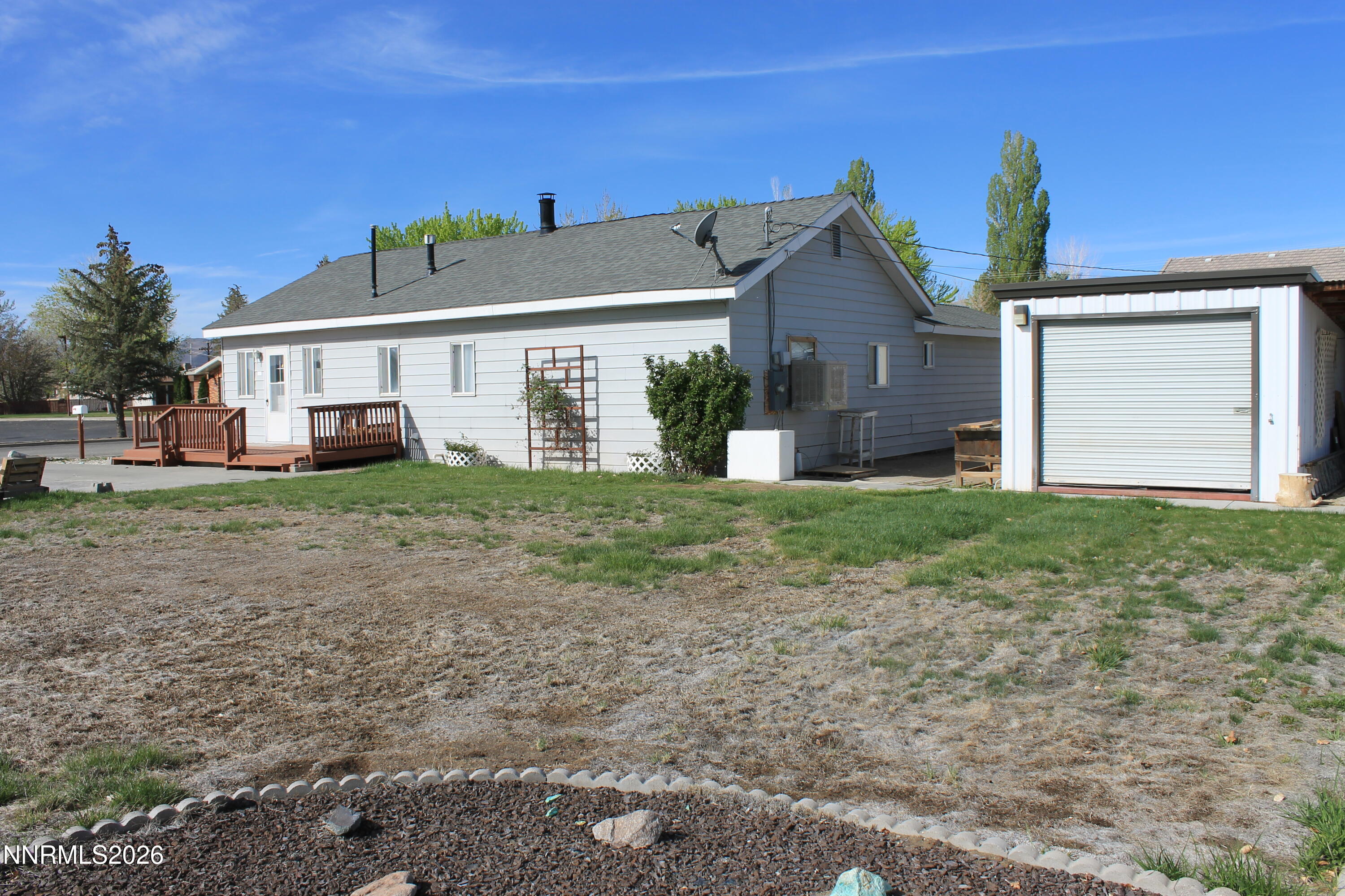 320 Reyes Way Yerington, NV 89447 - Photo 5 of 23 IMG_2992