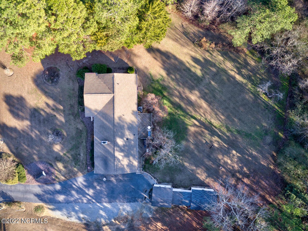 937 Shadetree Road Benson, NC 27504 - Photo 37 of 54 937 Shadetree Rd Benson NC 27504 USA-041