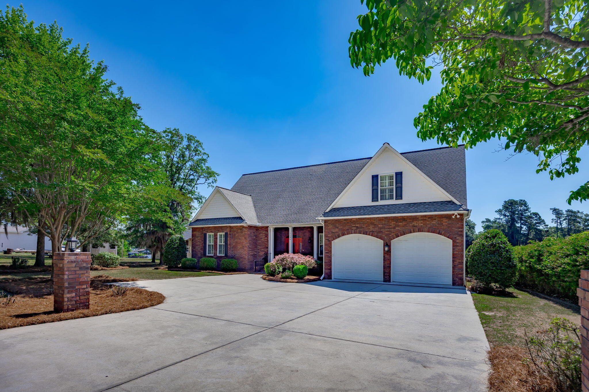 1136 Lemon Avenue Manning, SC 29102 - Photo 6 of 97