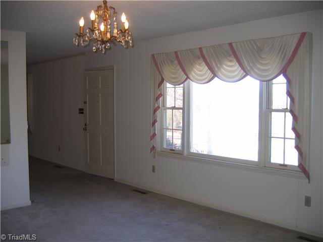 5380 Foushee Road Ramseur, NC 27316 - Photo 2 of 4 Living Room.